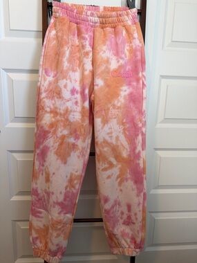 Comfrt Minimalist Sweatpants in Pink & Orange